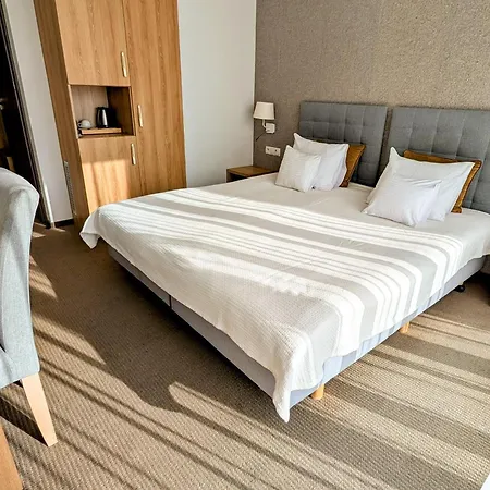 Arkadia Jelcz-Laskowice