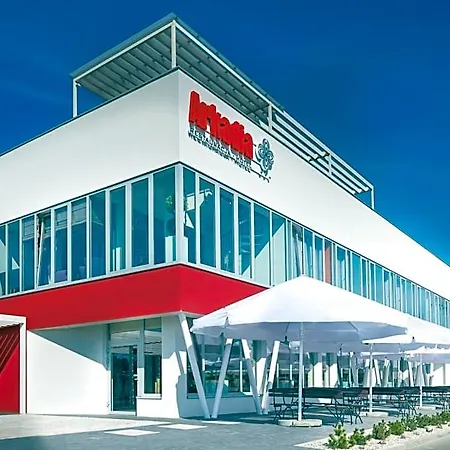Hotel Arkadia Jelcz-Laskowice