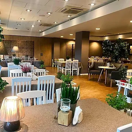 Arkadia Hotel Jelcz-Laskowice
