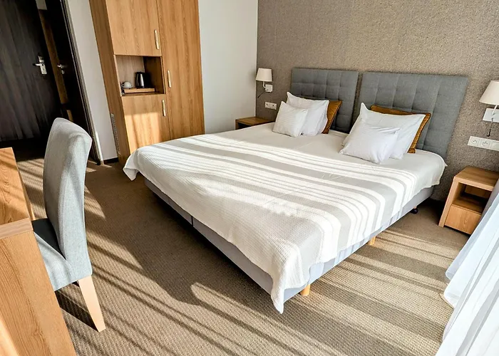 Arkadia Jelcz-Laskowice